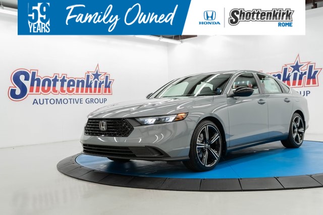 2025 Honda Accord Hybrid Sport's photo