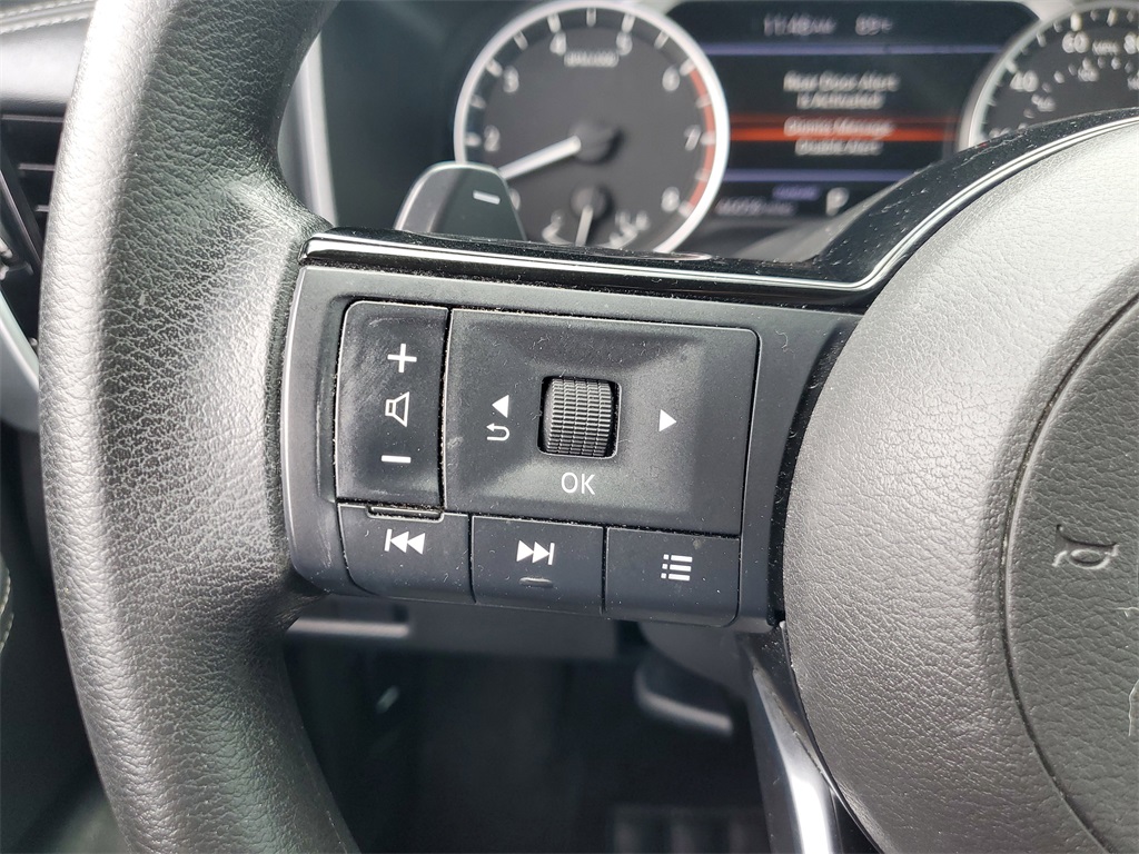 2022 Gun Metallic Nissan Rogue SV FWD SUV