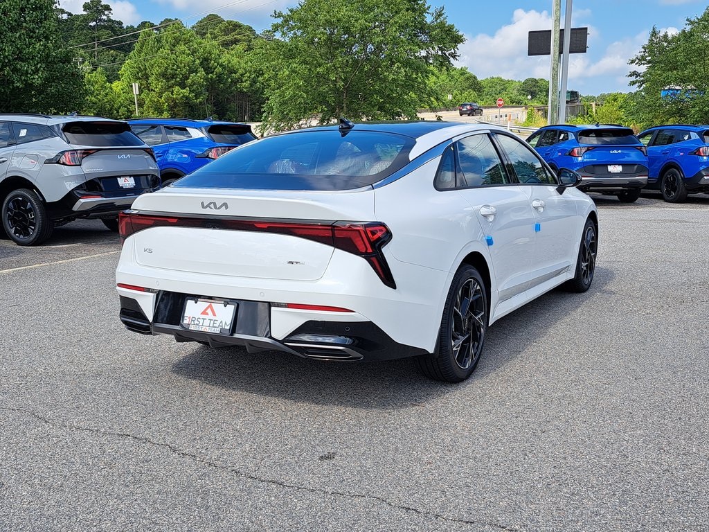 2025 Kia K5 GT-Line Sedan 4 Dr. FWD 4