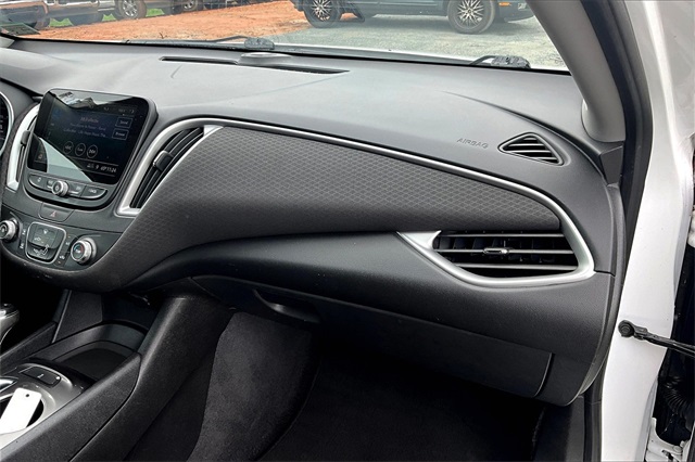 2019 Summit White Chevrolet Malibu LS FWD Sedan