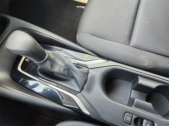 2024 Toyota Corolla LE photo 14