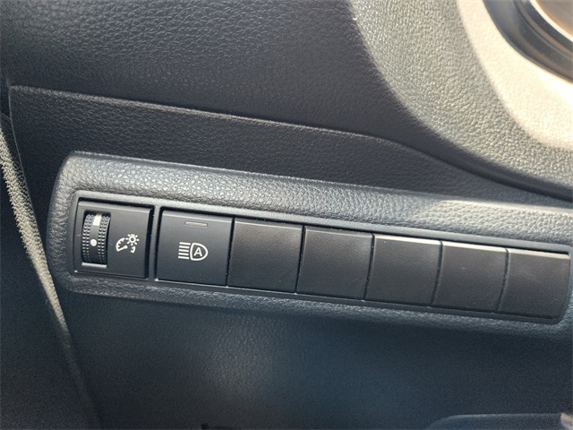 2024 Toyota Corolla LE photo 16