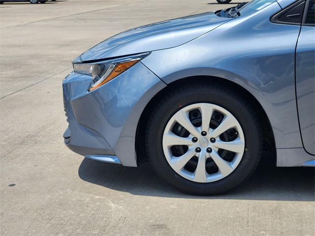 2024 Toyota Corolla LE photo 7