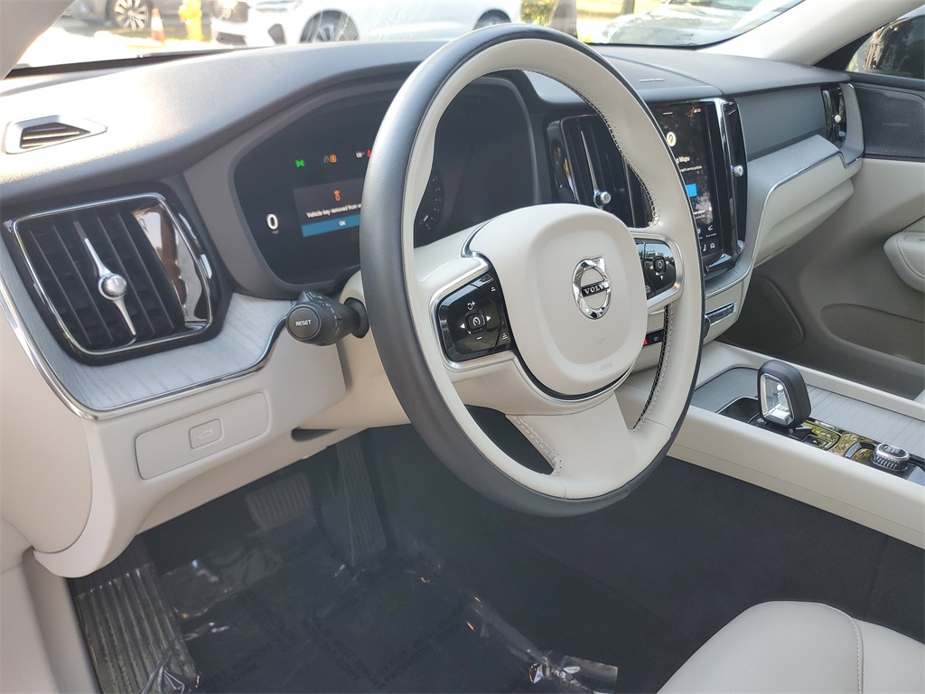 used 2024 Volvo XC60 car, priced at $34,453