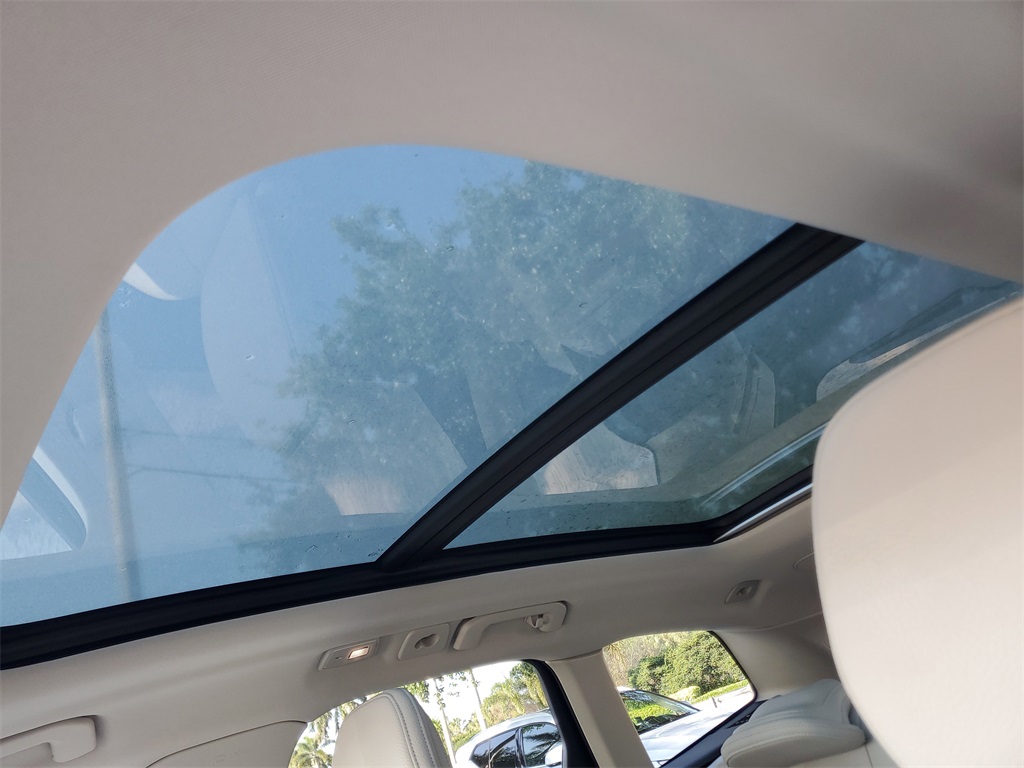 used 2024 Volvo XC60 car, priced at $34,453