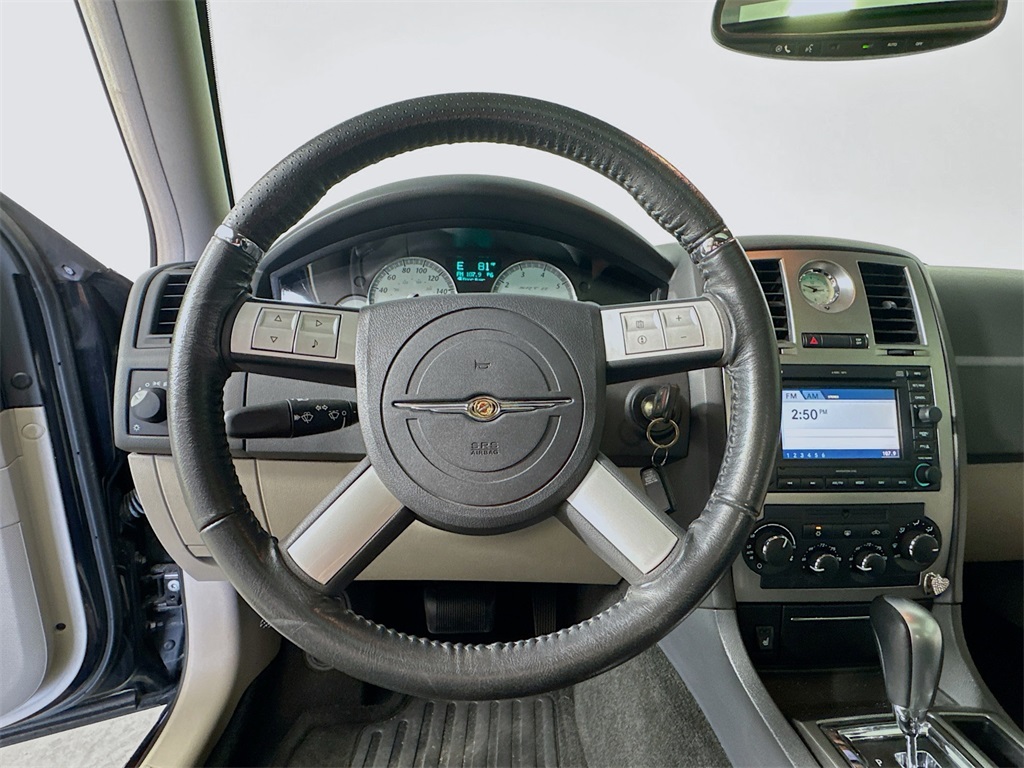 Photo of 2006 Chrysler 300C SRT8 in Myrtle Beach, SC - 11,  2006 Chrysler 300C SRT8:V3689