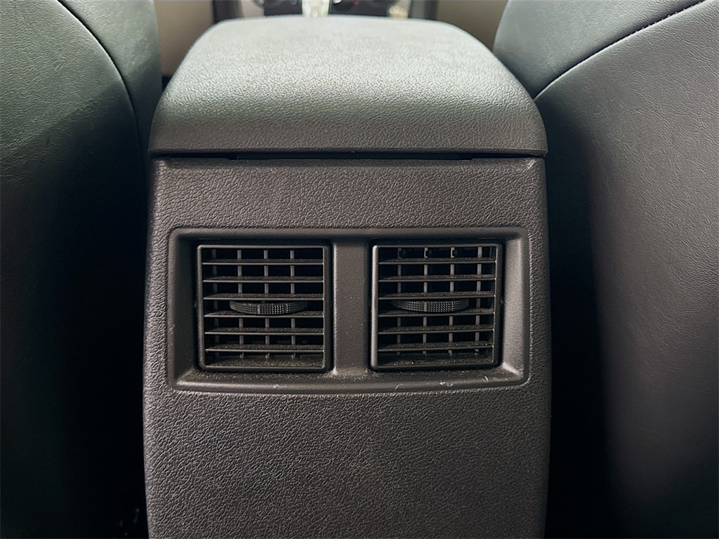 Photo of 2006 Chrysler 300C SRT8 in Myrtle Beach, SC - 25,  2006 Chrysler 300C SRT8:V3689
