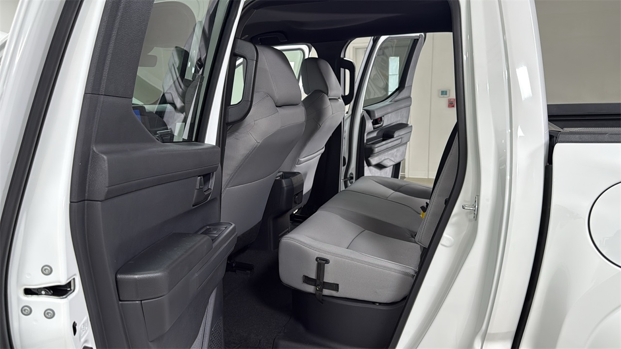 2025 Toyota Tacoma SR5 Double Cab photo 28