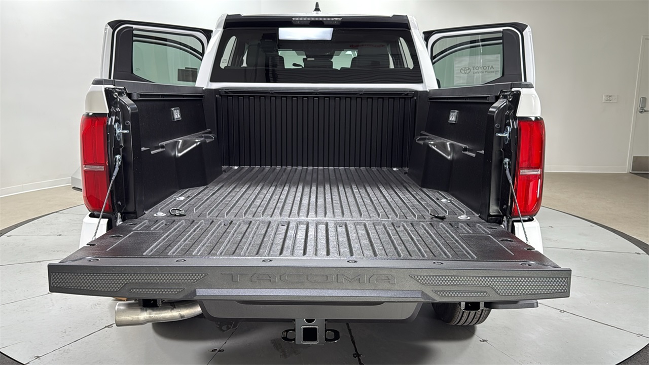 2025 Toyota Tacoma SR5 Double Cab photo 29