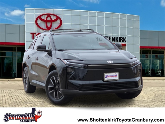 2026 Toyota bZ XLE's photo