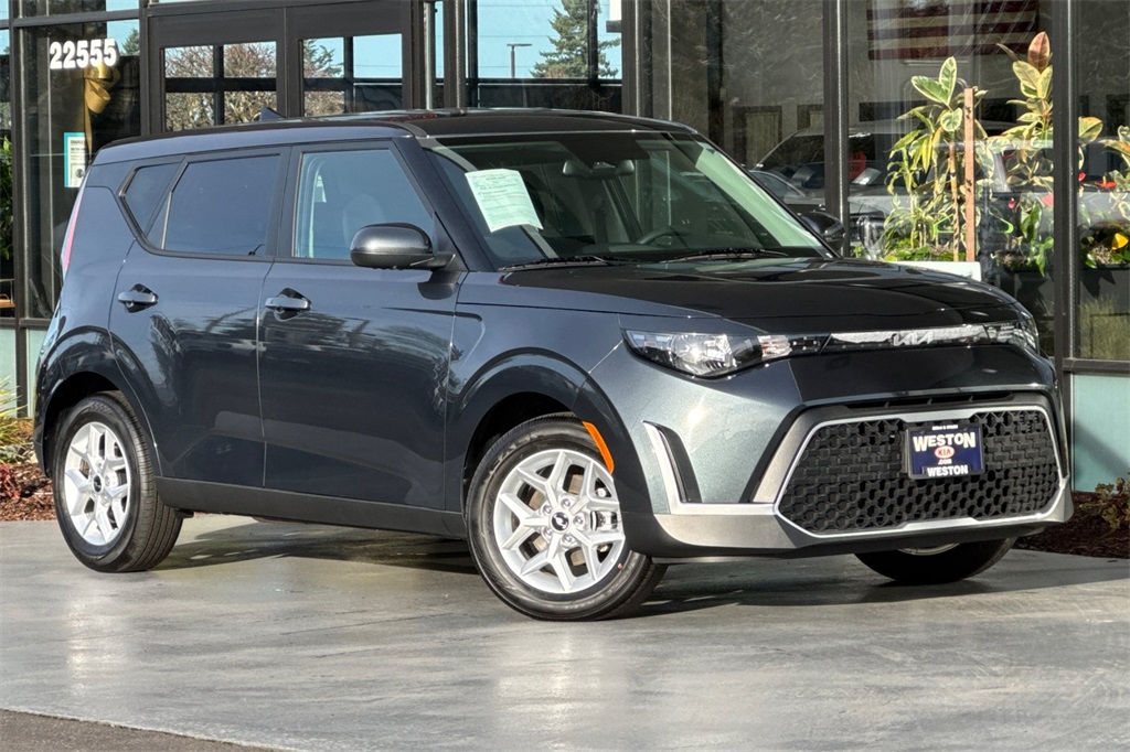 used 2025 Kia Soul car, priced at $19,910