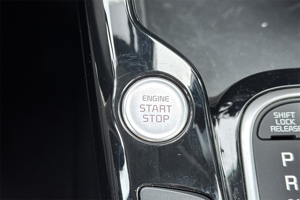 used 2025 Kia Soul car, priced at $19,910