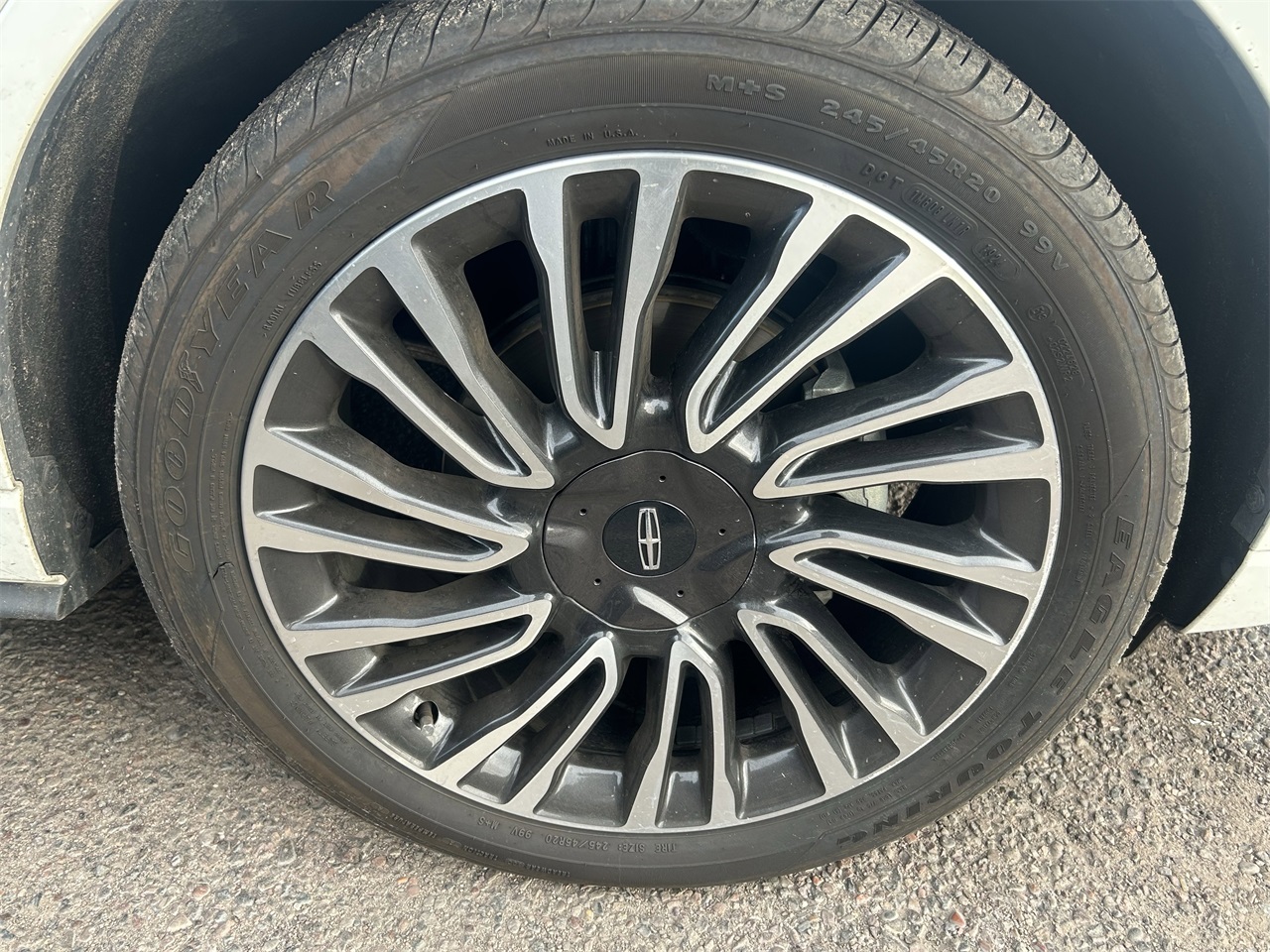 used 2022 Lincoln Corsair car, priced at $30,439