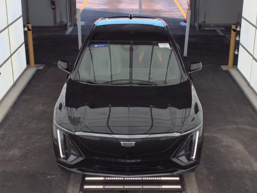 Used 2024 Cadillac LYRIQ Sport 1 with VIN 1GYKPTRK1RZ107328 for sale in Cleveland, OH