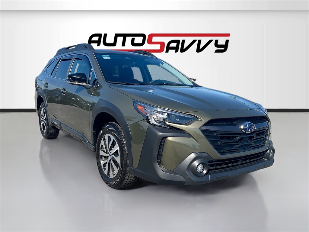 2024 Subaru Outback Premium's photo