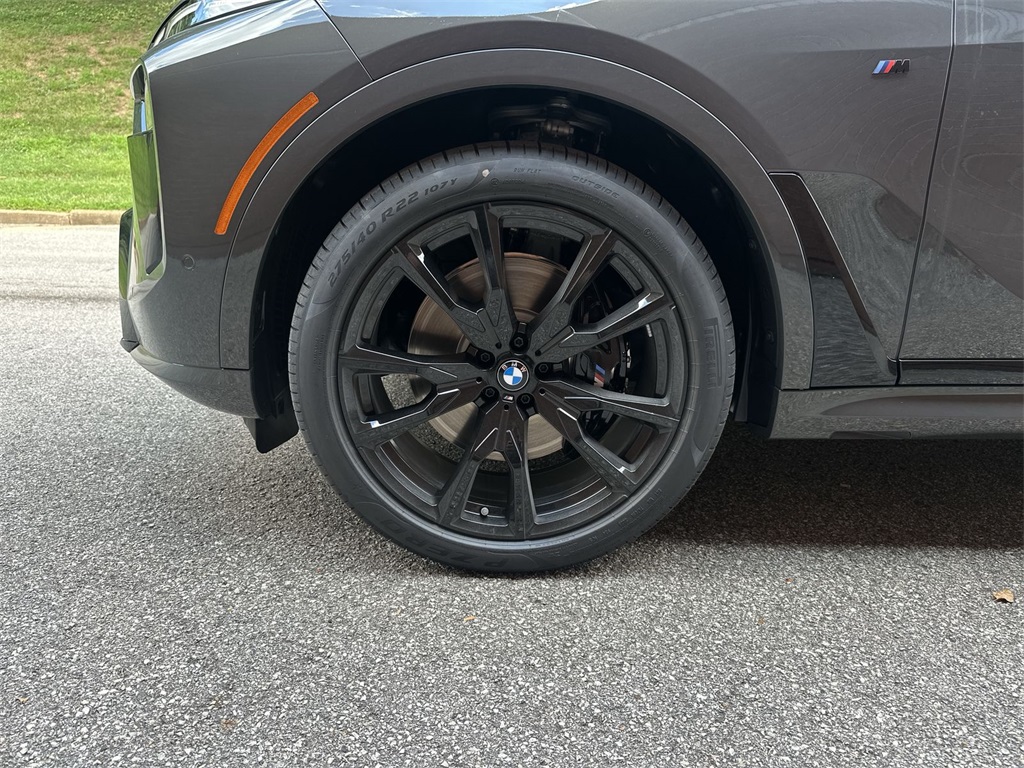 X7 M60i