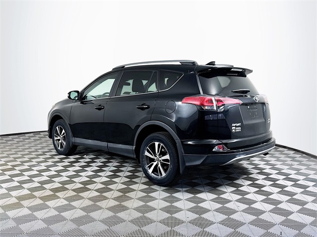 Used 2018 Toyota RAV4 SUV