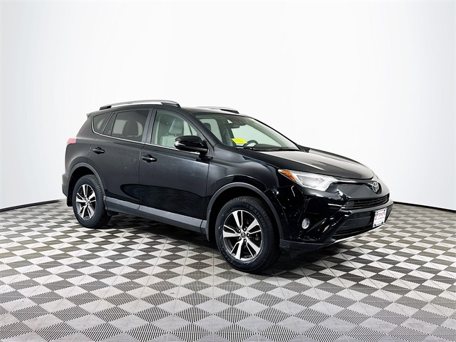 Used 2018 Toyota RAV4 SUV