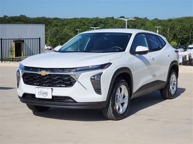 2025 Summit White Chevrolet Trax LS FWD SUV