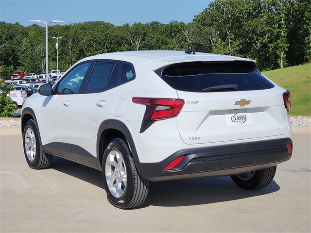 2025 Summit White Chevrolet Trax LS FWD SUV