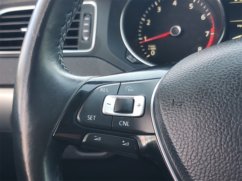 used 2016 Volkswagen Jetta car, priced at $10,995