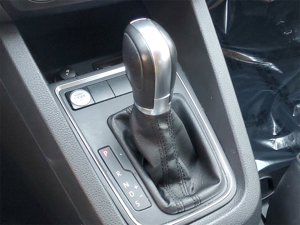 used 2016 Volkswagen Jetta car, priced at $10,995