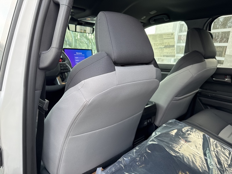 2025 Toyota Tacoma TRD Off-Road photo 30