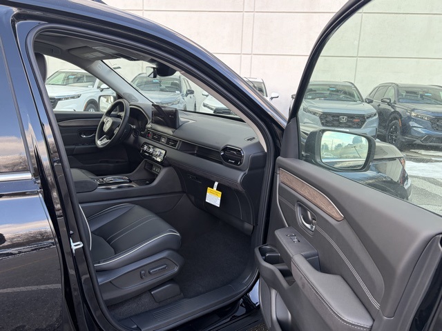 new 2026 Honda Pilot car, priced at $54,990