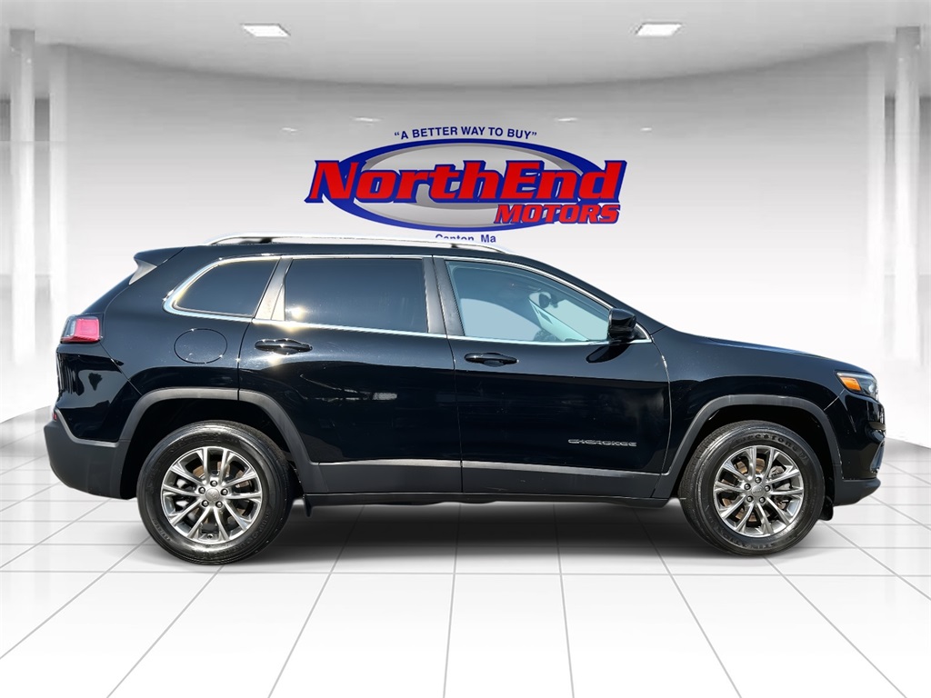 2019 Diamond Black Crystal Pearlcoat Jeep Cherokee Latitude Plus 4X4 SUV