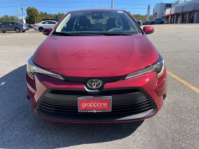 2026 Toyota Corolla LE photo 2