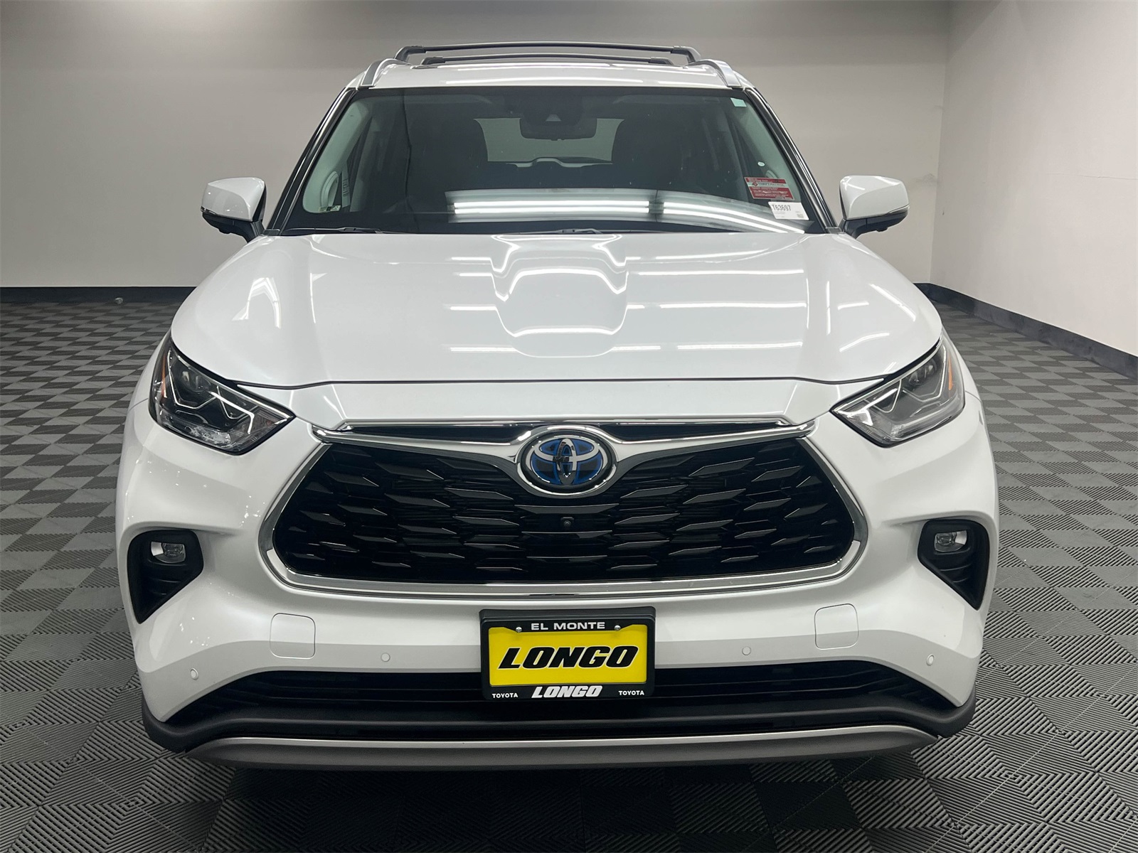 used 2023 Toyota Highlander Hybrid car, priced at $46,688