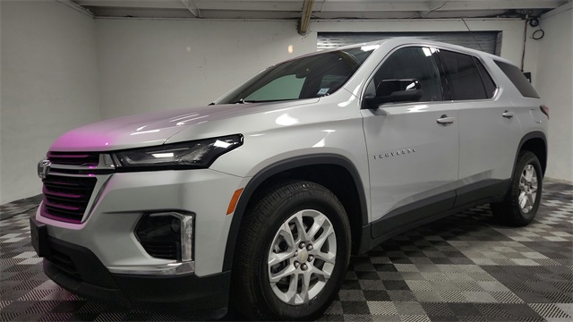 2022 Chevrolet Traverse LS FWD 2022 Chevrolet Traverse LS FWD