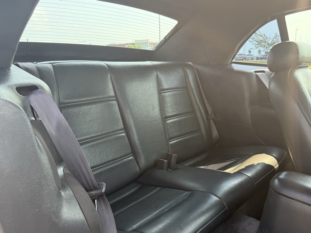 2001 Ford Mustang Base