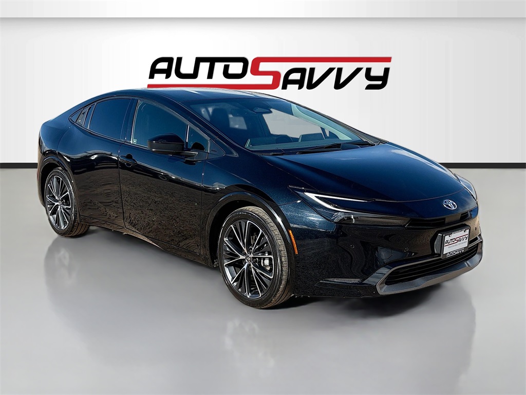 2024 Toyota Prius XLE's photo