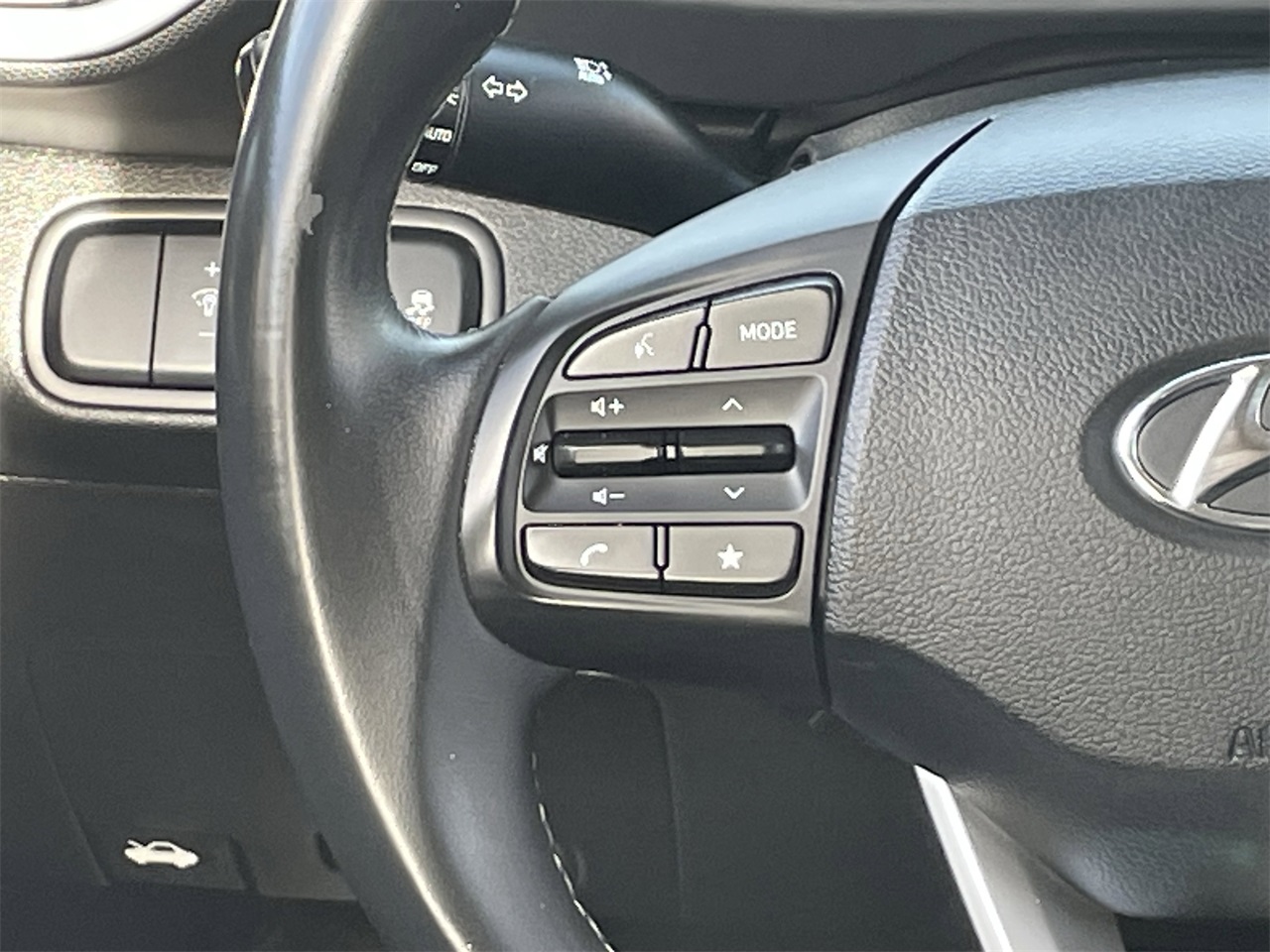 used 2023 Hyundai Venue car, priced at $17,499