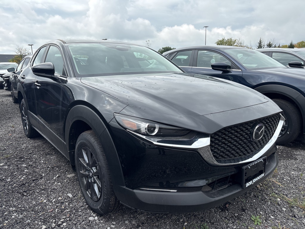2025 Mazda CX-30 S's photo