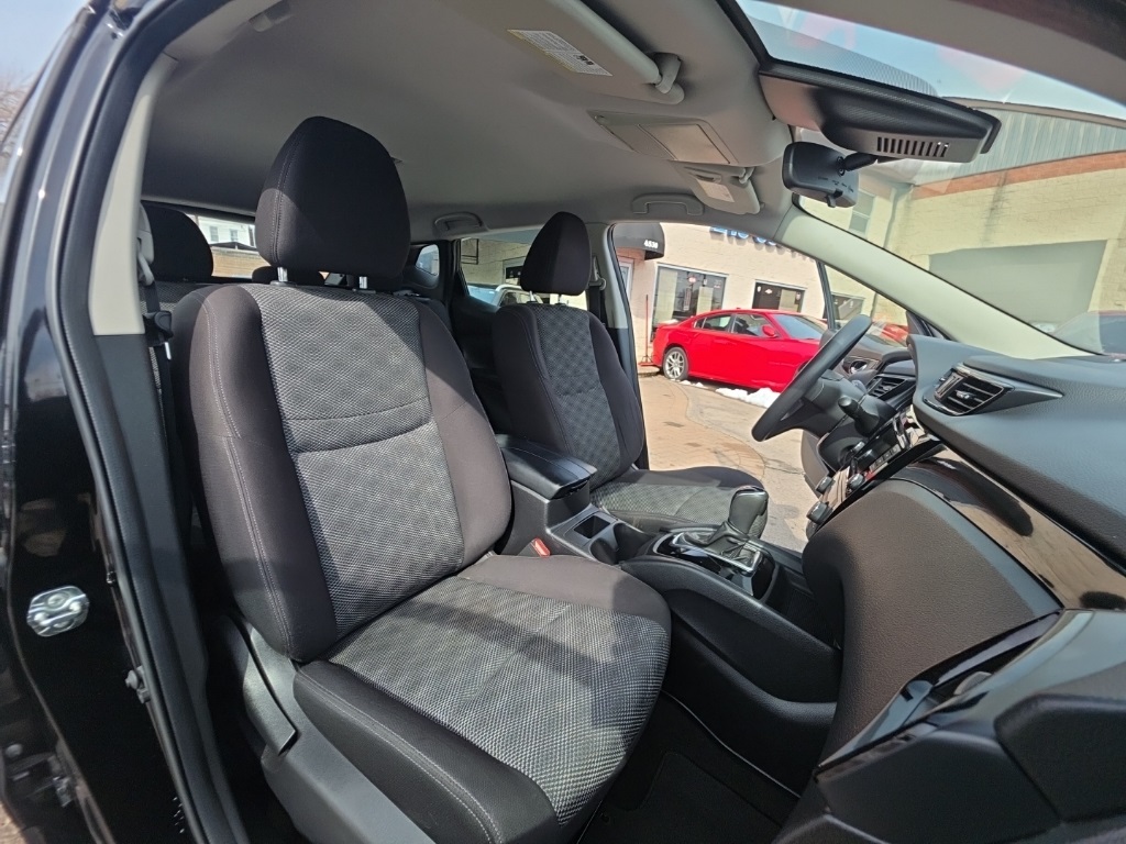 used 2020 Nissan Rogue Sport car, priced at $13,595