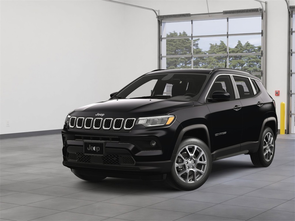 2024 Jeep Compass Latitude Lux's photo
