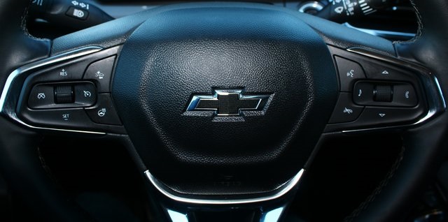 used 2025 Chevrolet Trax car, priced at $27,000