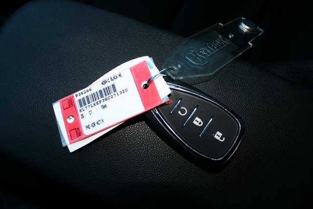 used 2025 Chevrolet Trax car, priced at $27,000