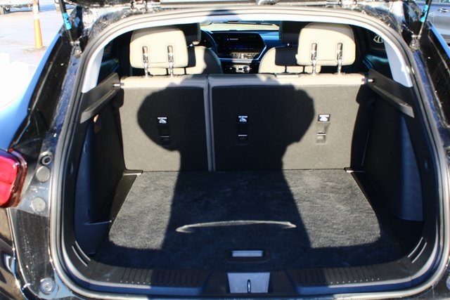 used 2025 Chevrolet Trax car, priced at $27,000