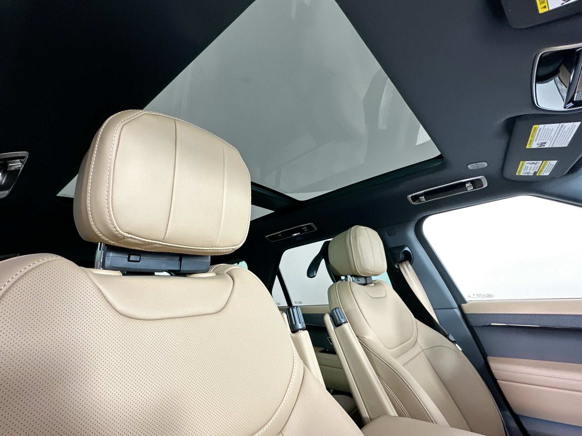 new 2026 Land Rover Range Rover Sport car, priced at $91,120