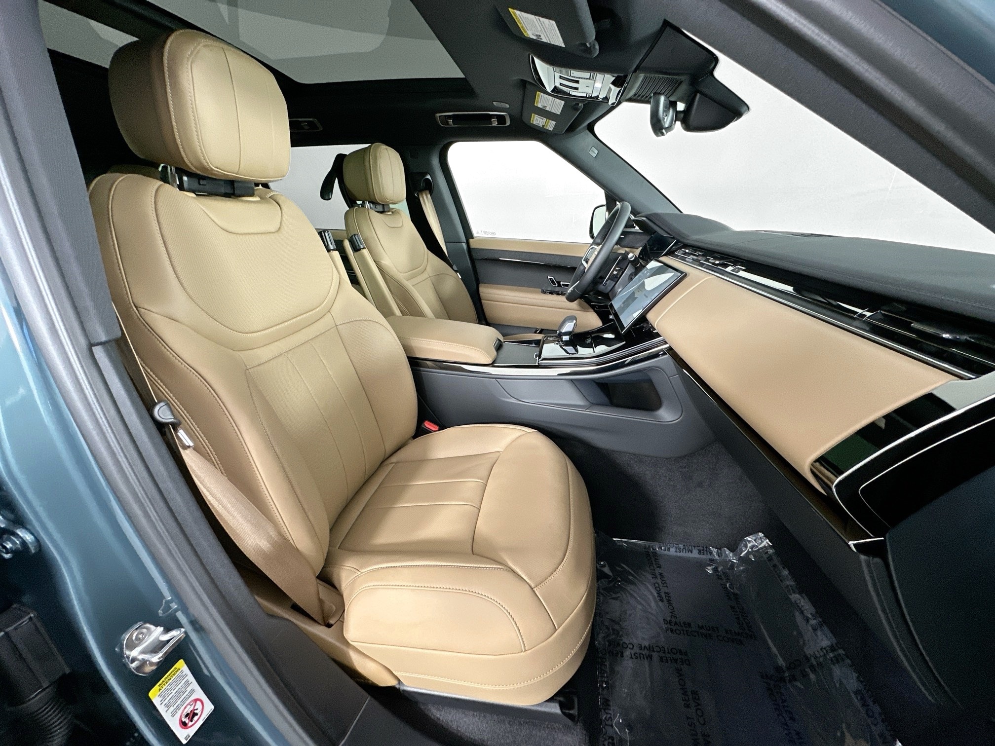 new 2026 Land Rover Range Rover Sport car, priced at $91,120