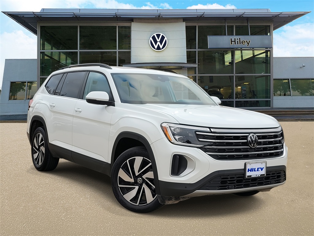 used 2024 Volkswagen Atlas car, priced at $28,900