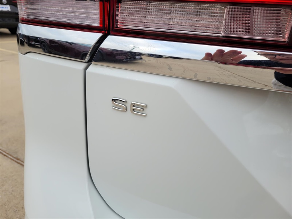 used 2024 Volkswagen Atlas car, priced at $28,900