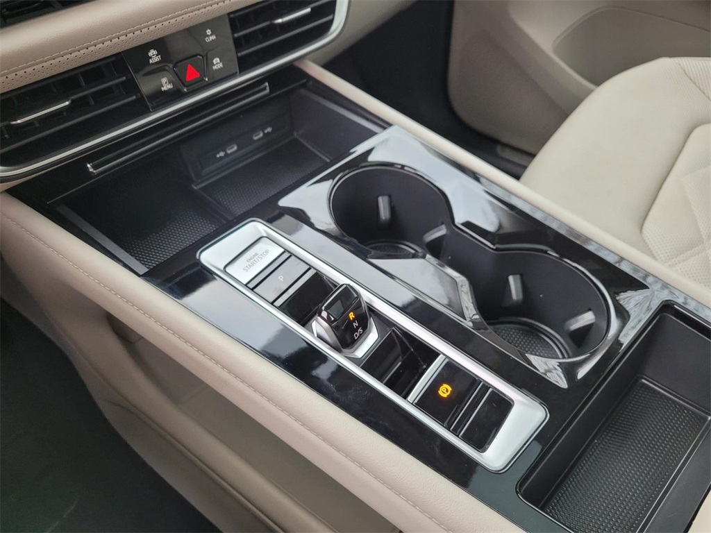 used 2024 Volkswagen Atlas car, priced at $28,900