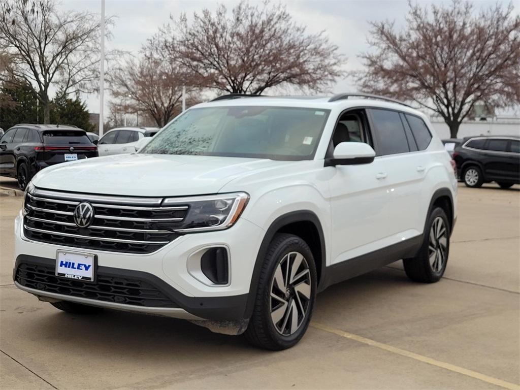 used 2024 Volkswagen Atlas car, priced at $28,900
