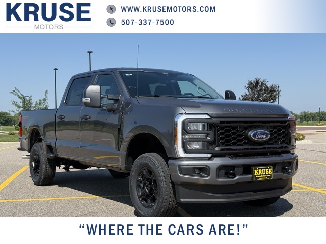 2025 Ford F-350 Super Duty XL