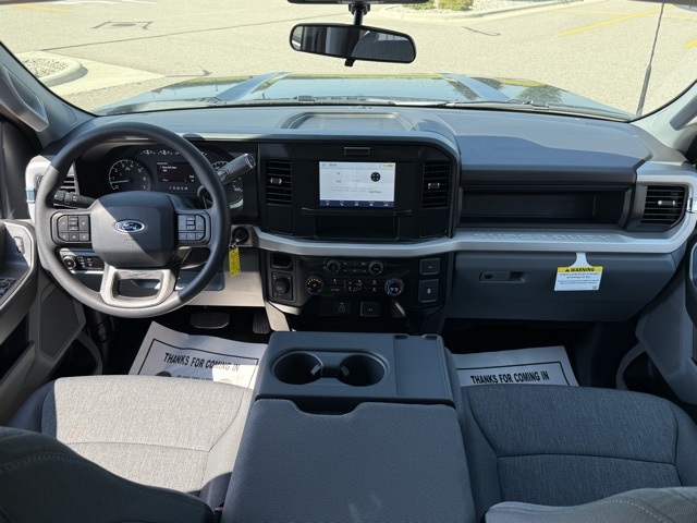 2025 Ford F-350 Super Duty XL
