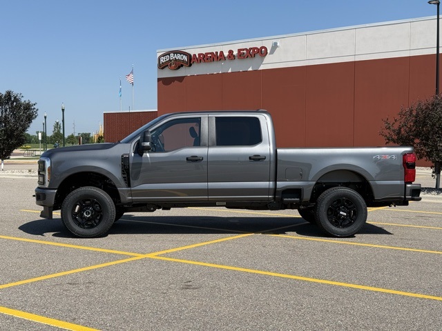 2025 Ford F-350 Super Duty XL